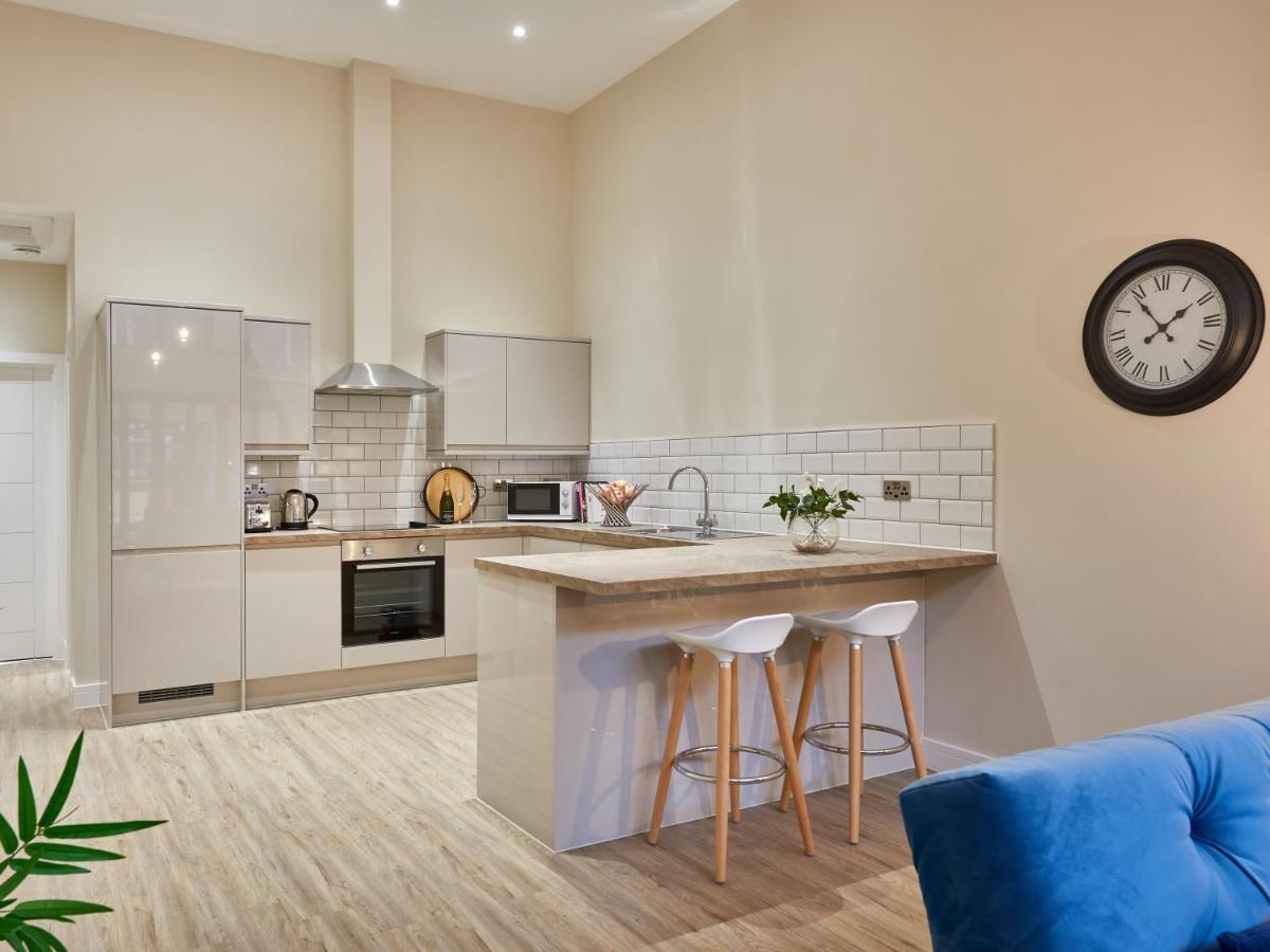 Two Bedroom Apartment By Jlj Apartments & Serviced Accommodation Birmingham - Mantella Lofts Εξωτερικό φωτογραφία